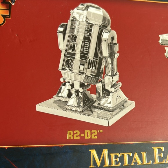 STAR Wars Metal Earth R2-D2 and Millennium Falcon New - Picture 2 of 4